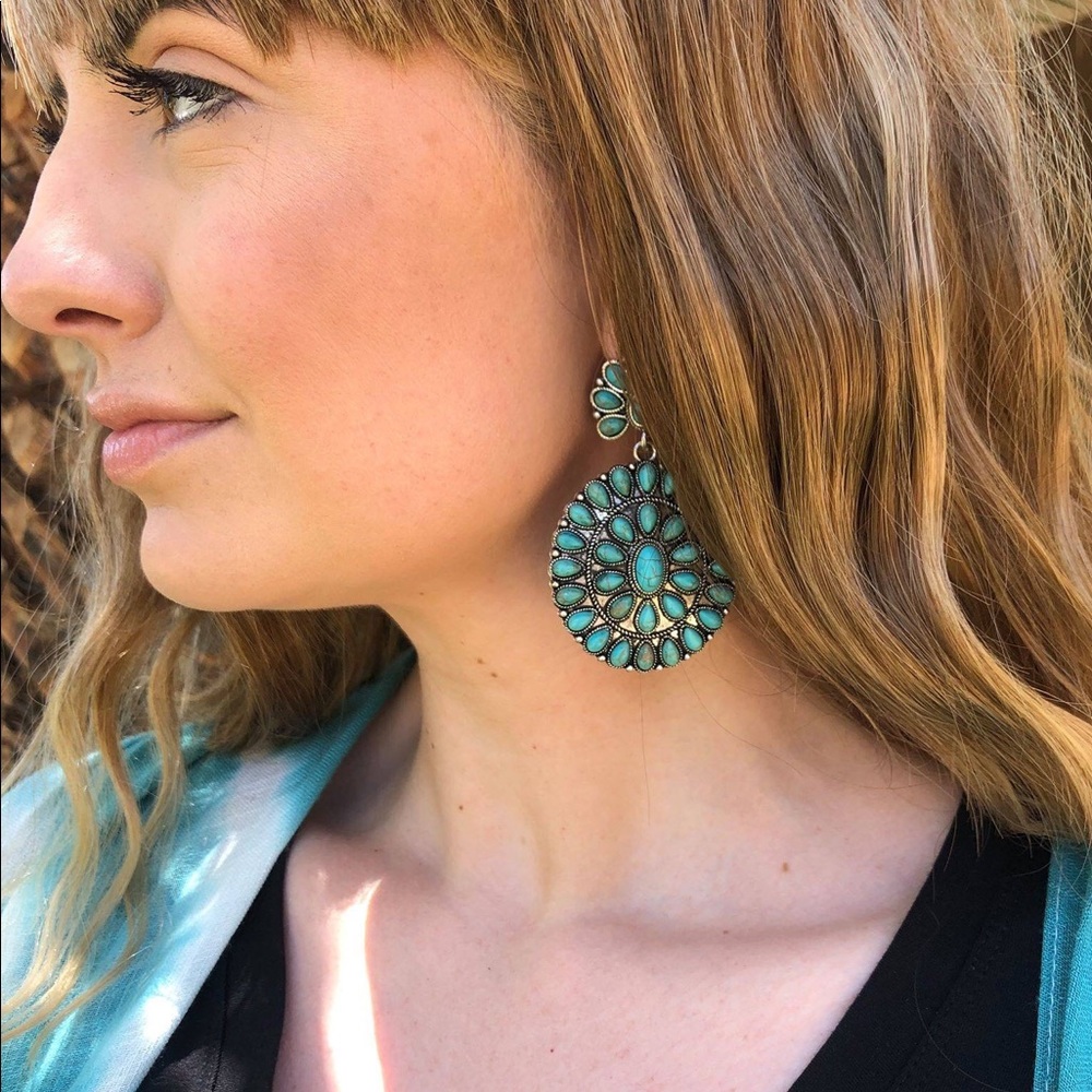 🆕 Bohemian Blossom Earrings -Turquoise